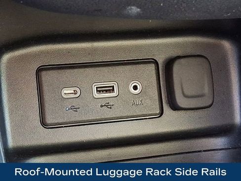 Used 2022 Chevrolet Equinox LT image 29