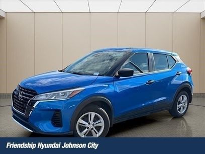 Used 2025 Nissan Kicks Play S