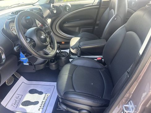 Used 2014 MINI Cooper Countryman S w/ Premium Package FWD image 9
