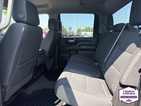 Used 2025 Chevrolet Silverado 2500 Custom w/ Custom Value Package AWD/4WD image 11