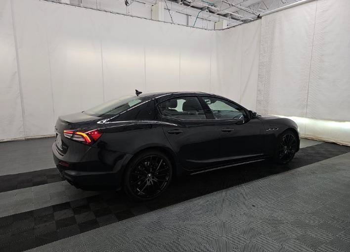 Used 2017 Maserati Ghibli S RWD image 5