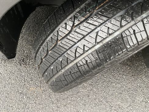 Used 2024 Hyundai Elantra SEL image 11