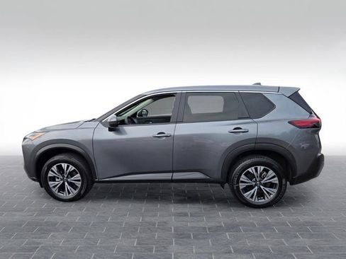 Used 2023 Nissan Rogue SV FWD image 4