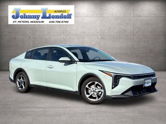 Used 2025 Kia K4 LXS video 1