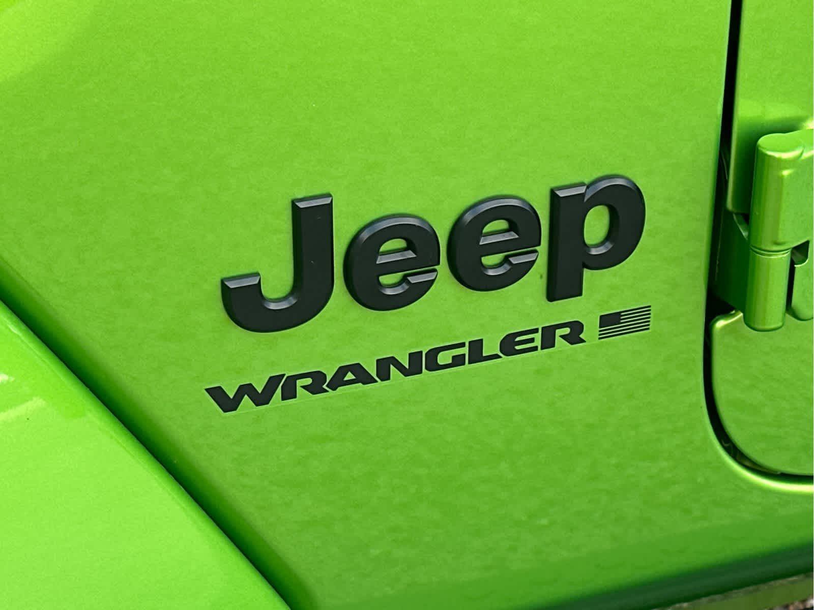 New 2026 Jeep Wrangler Unlimited Sahara AWD/4WD image 13