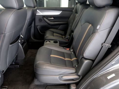 Certified 2024 MAZDA CX-90 3.3 Turbo w/ Premium Plus Pkg image 29