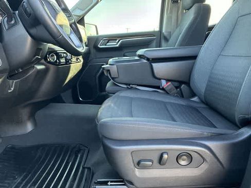 Used 2025 GMC Sierra 1500 Elevation RWD image 18