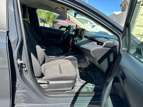 Used 2024 Toyota Corolla LE FWD image 10