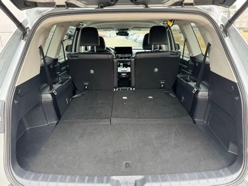 Certified 2025 Toyota Grand Highlander XLE image 41