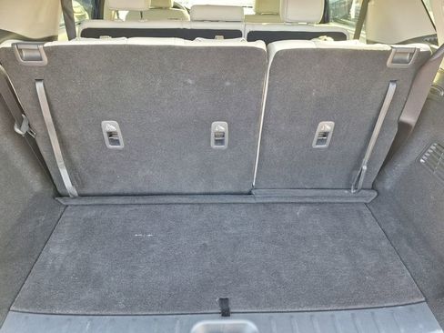 Used 2024 Nissan Pathfinder SL image 23