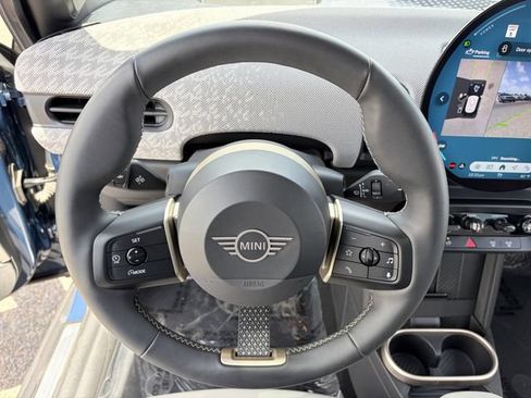 Used 2025 MINI Cooper S FWD image 24