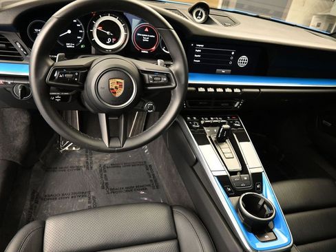 Certified 2022 Porsche 911 Carrera w/ Sport Chrono Package image 6