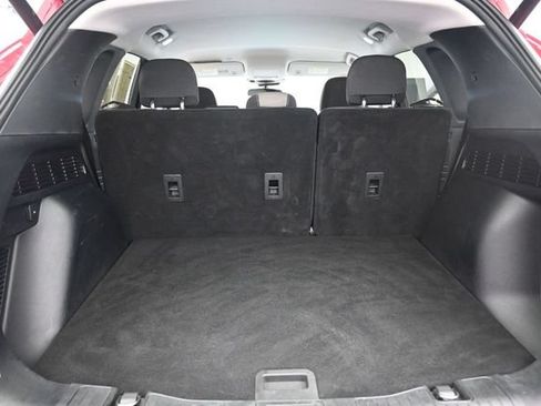 Used 2022 Ford Escape SE w/ SE Sport Appearance Package FWD image 27