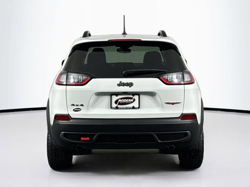Used 2022 Jeep Cherokee Trailhawk image 10