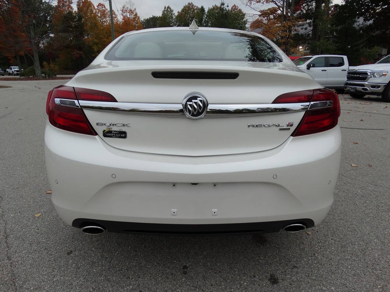 Used 2015 Buick Regal Premium AWD/4WD image 10