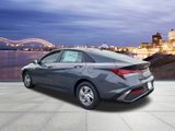 New 2025 Hyundai Elantra SE image 3