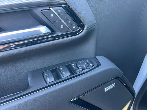 New 2026 GMC Sierra 2500 AT4 image 10