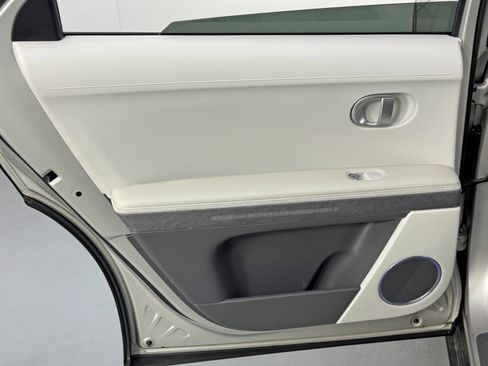 Used 2023 Hyundai Ioniq 5 SEL image 39