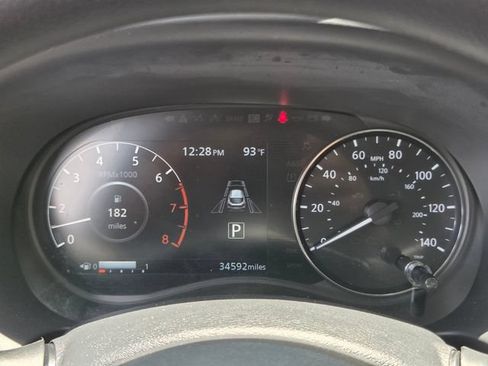 Used 2024 Nissan Kicks SV FWD image 30