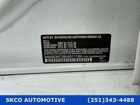 Used 2017 BMW 330i xDrive Sedan w/ Premium Package image 54