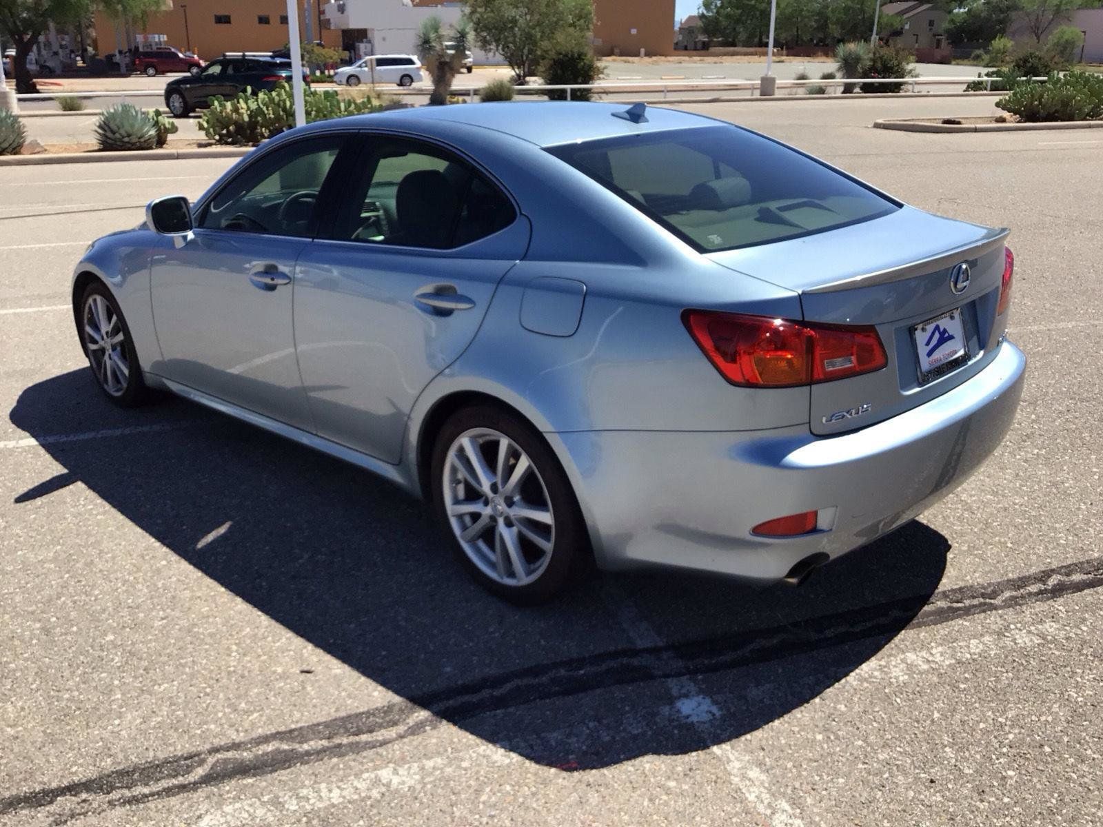Used 2007 Lexus IS 250 RWD image 3