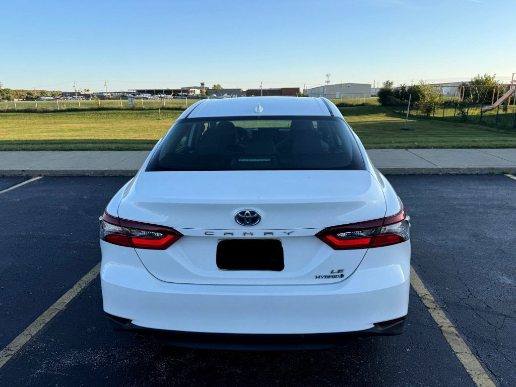 Used 2022 Toyota Camry LE FWD image 8