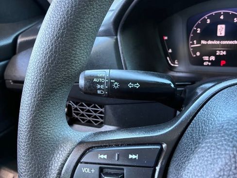 Used 2025 Honda Accord SE image 28