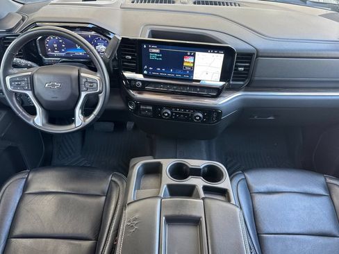 Used 2023 Chevrolet Silverado 1500 RST w/ Z71 Off-Road Package AWD/4WD image 14