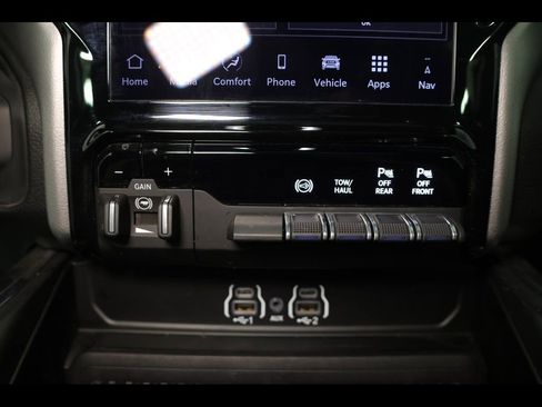 Used 2025 RAM 2500 Laramie w/ Night Edition image 29