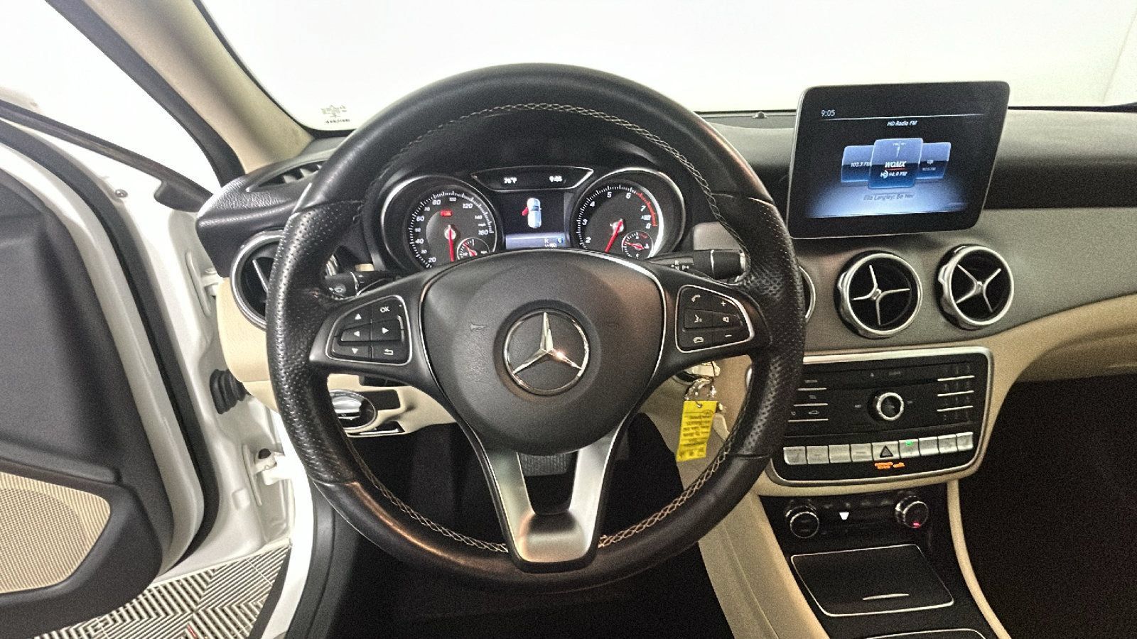 Used 2019 Mercedes-Benz GLA 250 4MATIC image 15