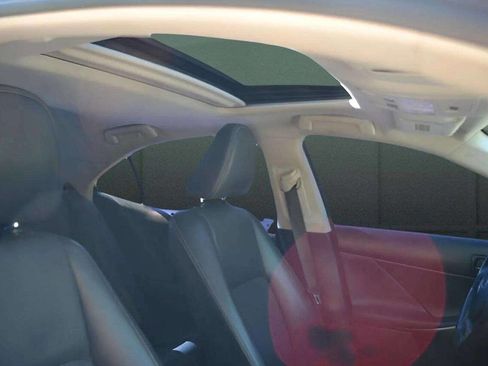 Used 2014 Lexus IS 250 image 28