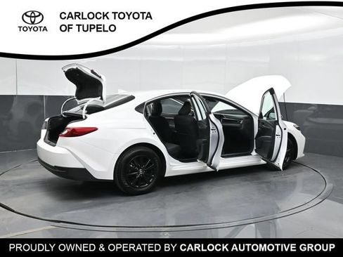 Used 2026 Toyota Camry LE FWD image 52