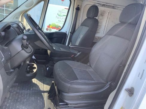 Used 2019 RAM ProMaster 2500 image 12