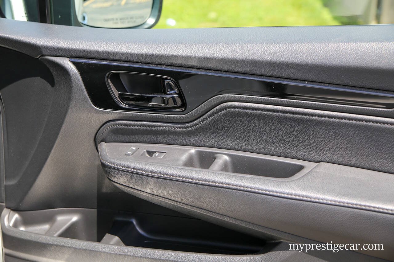 Used 2022 Honda Odyssey Touring image 16