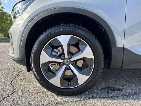 New 2025 Volvo XC40 B5 Core w/ Protection Package Premier image 8