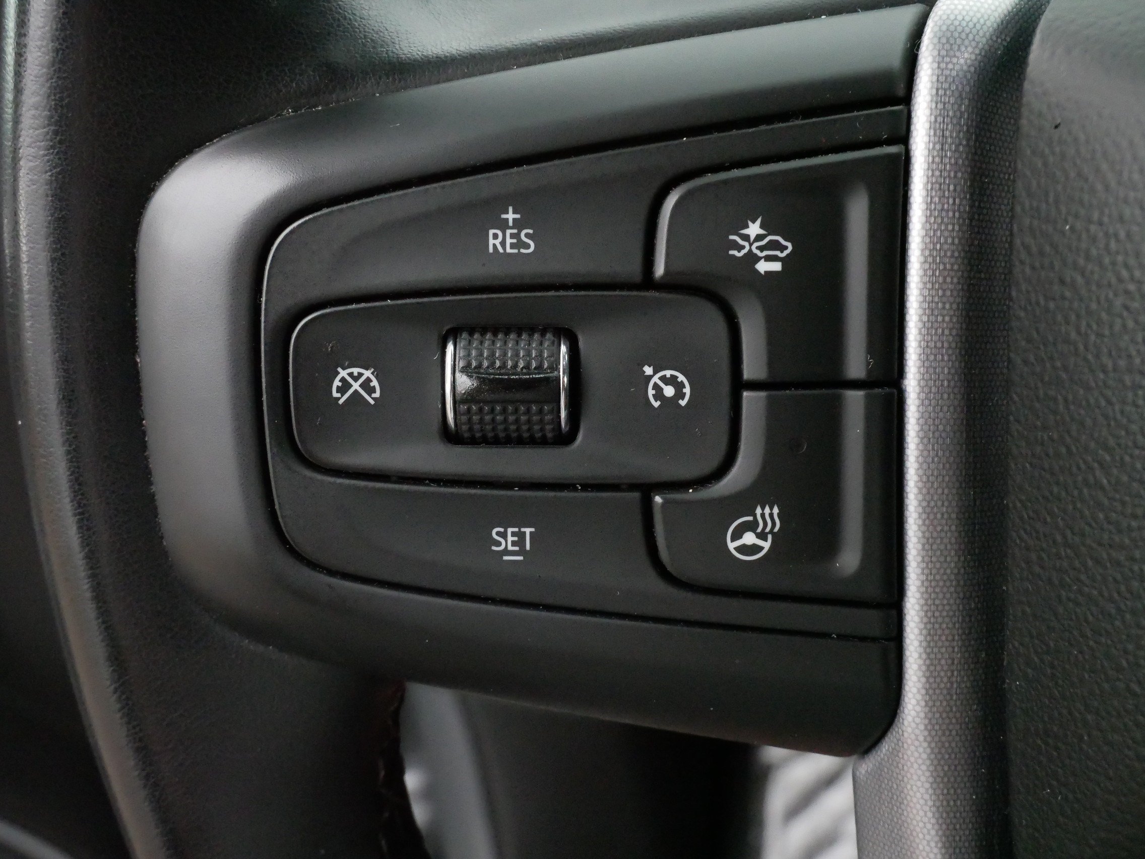 Used 2024 GMC Sierra 1500 SLT AWD/4WD image 25