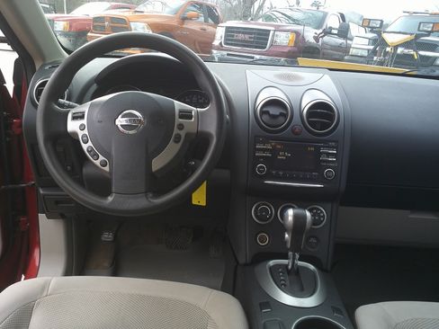 Used 2014 Nissan Rogue S w/ Convenience Package image 13