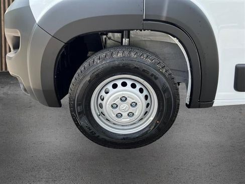 New 2025 RAM ProMaster 2500 FWD image 16