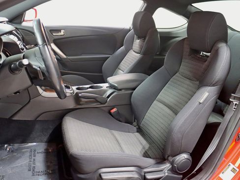 Used 2015 Hyundai Genesis 3.8 image 20