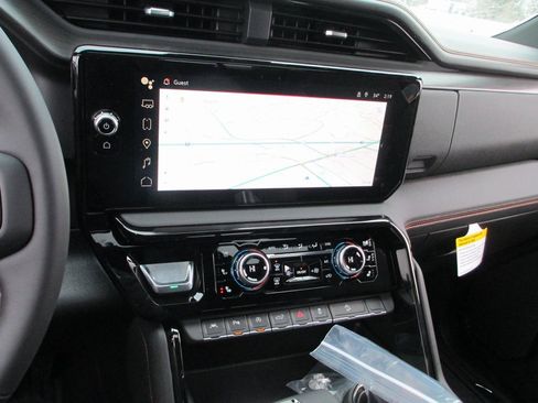 New 2026 GMC Sierra 1500 AT4 w/ AT4 Premium Package image 20