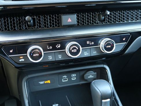 Used 2025 Honda CR-V EX-L image 24
