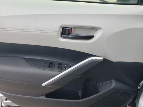 New 2026 Toyota Corolla Cross L image 11