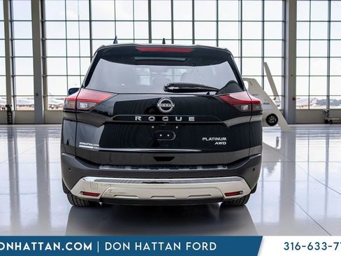 Used 2023 Nissan Rogue Platinum w/ Platinum Premium Package AWD/4WD image 31