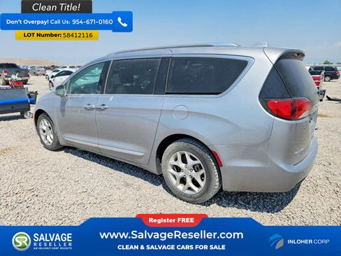 Used 2020 Chrysler Pacifica Limited FWD image 3
