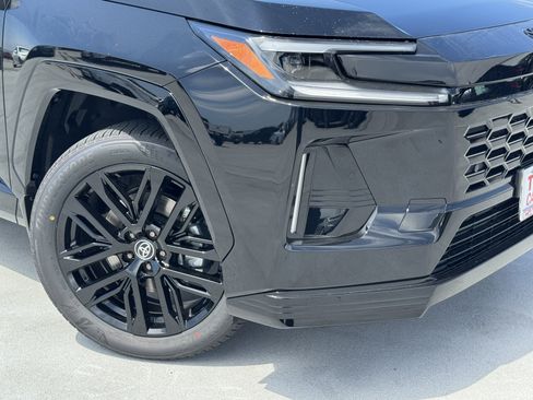New 2026 Toyota RAV4 XSE AWD/4WD image 10