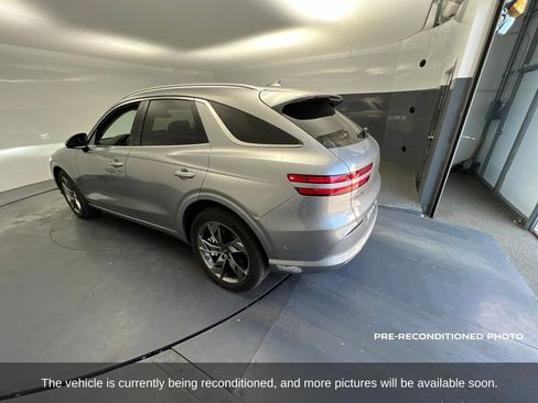 Used 2025 Genesis Electrified GV70 w/ Prestige Package AWD/4WD image 3