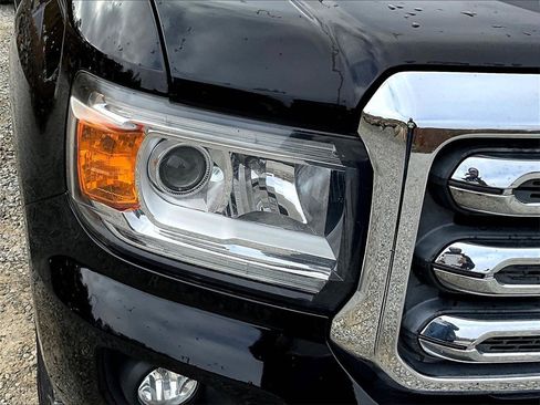 Used 2015 GMC Canyon SLE w/ SLE Convenience Package image 24