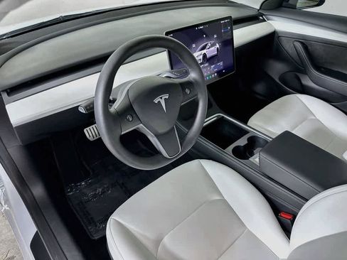 Used 2023 Tesla Model 3 Performance AWD/4WD image 2