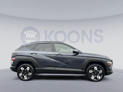 Certified 2025 Hyundai Kona SEL image 8