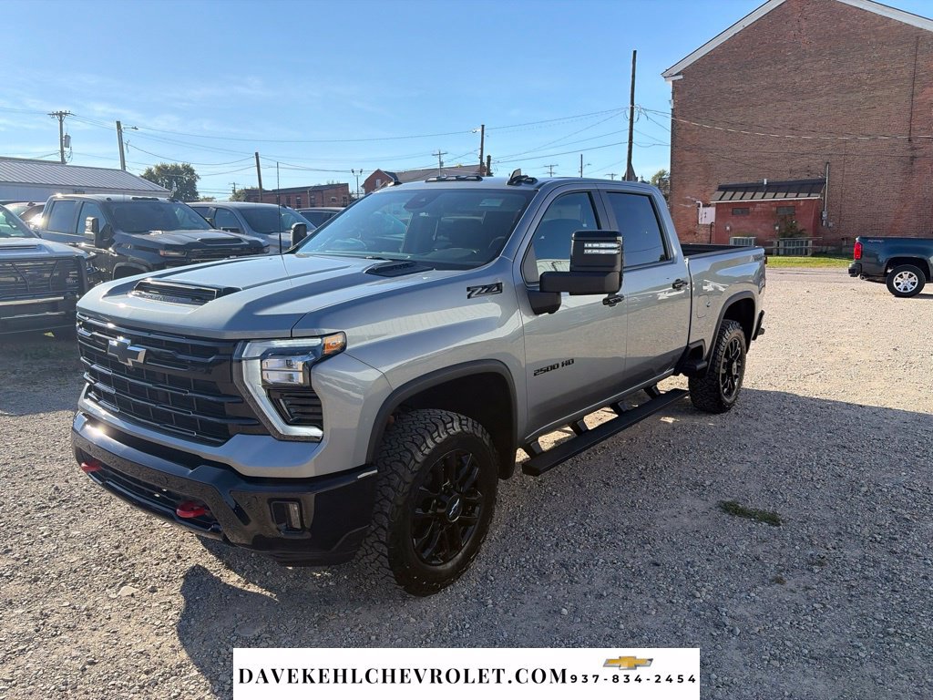 Used 2026 Chevrolet Silverado 2500 LT w/ Trail Boss Package AWD/4WD image 1